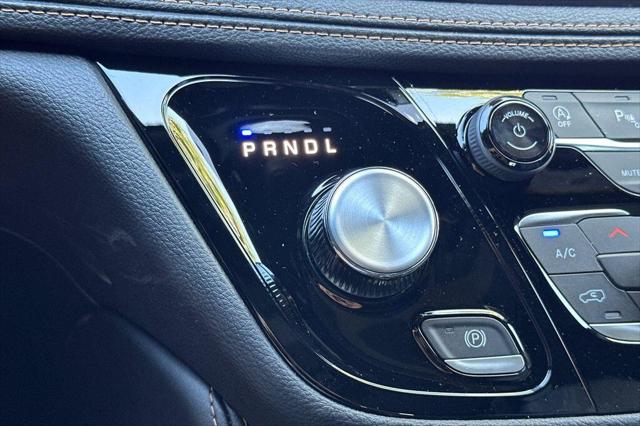 2027 Chrysler Pacifica Pinnacle