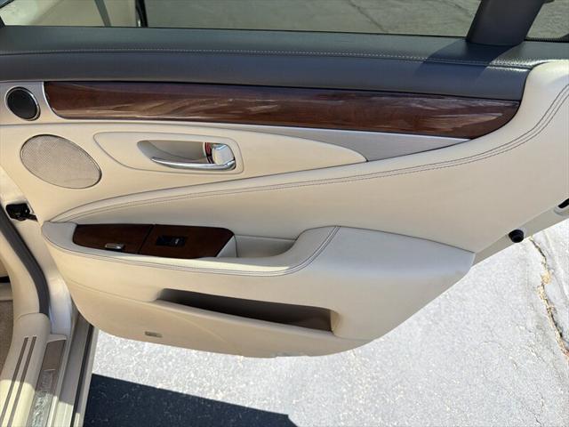 2013 Lexus LS 460 Unknown