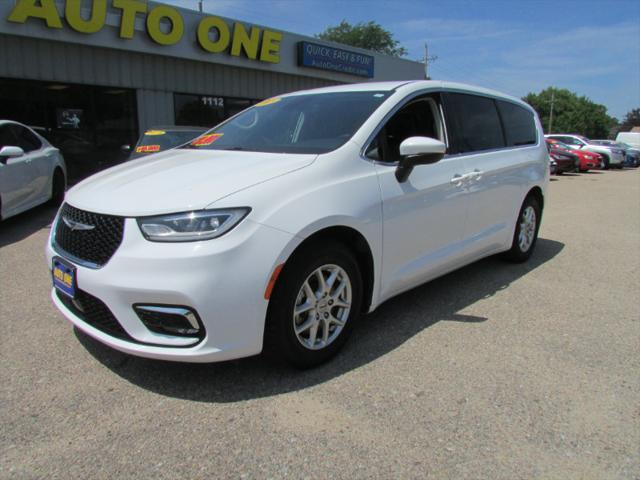 2023 Chrysler Pacifica Touring L for sale in Grand Island, NE
