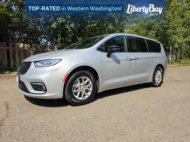 2026 Chrysler Pacifica Select for sale in Poulsbo, WA
