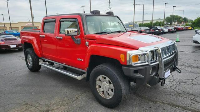 2009 HUMMER H3T Luxury Edition for sale in St. Charles, IL