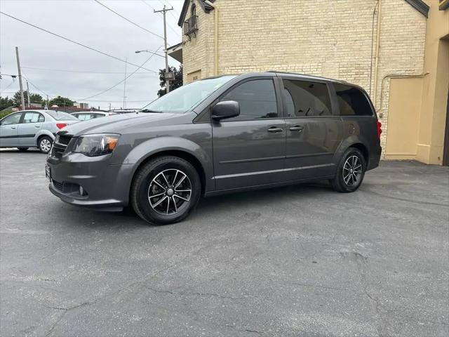 2017 Dodge Grand Caravan GT for sale in Watertown, WI