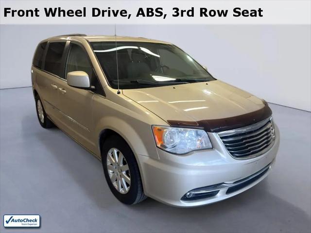 2013 Chrysler Town & Country Touring for sale in Brunswick, OH