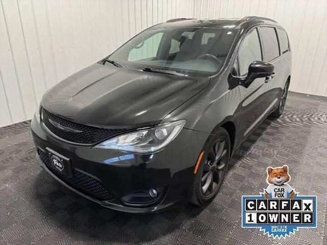 2018 Chrysler Pacifica Touring L Plus for sale in Appleton, WI