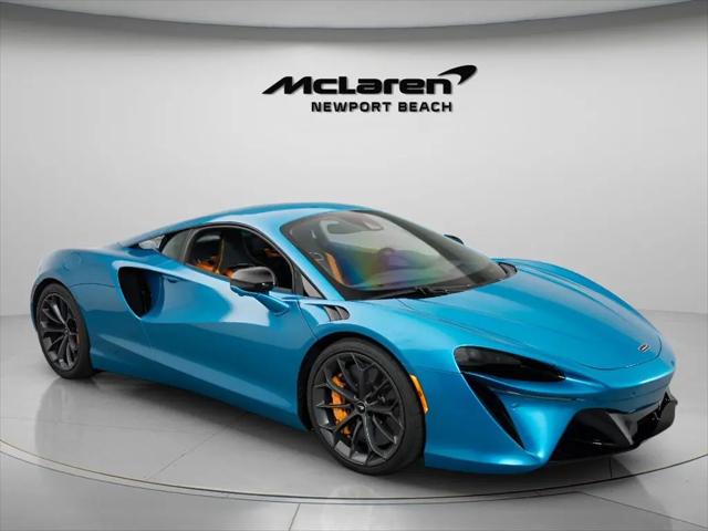 2023 McLaren Artura Base for sale in Irvine, CA