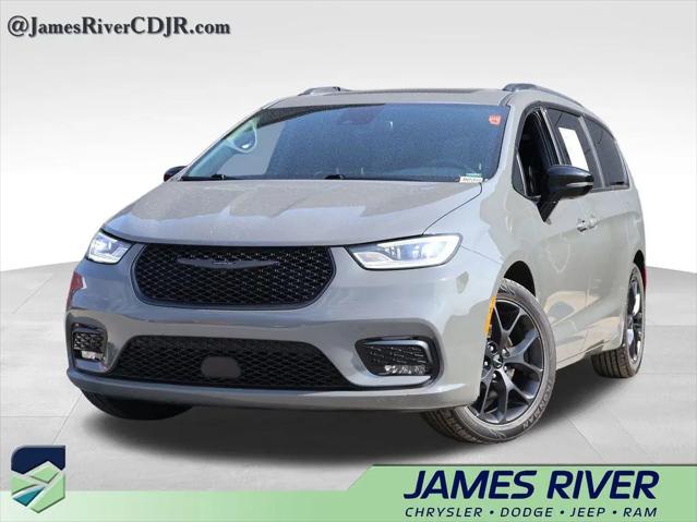 2025 Chrysler Pacifica Limited for sale in Ozark, MO