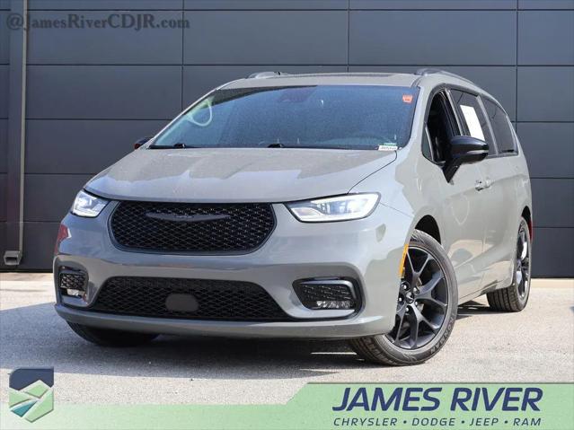 2025 Chrysler Pacifica Limited for sale in Ozark, MO