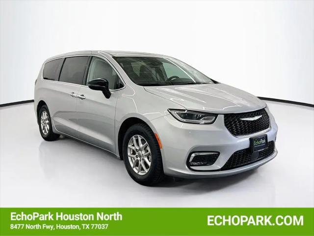 2024 Chrysler Pacifica Touring L for sale in Houston, TX