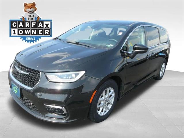 2023 Chrysler Pacifica Touring L for sale in Ozark, MO