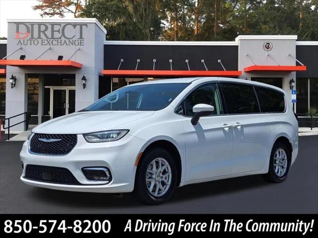 2023 Chrysler Pacifica Touring L for sale in Tallahassee, FL