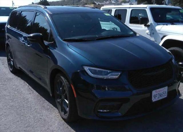 2025 Chrysler Pacifica Limited for sale in Morton, IL