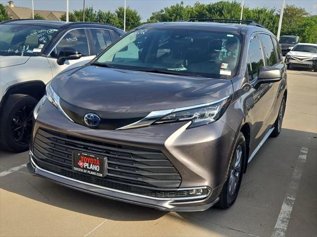 2022 Toyota Sienna XLE for sale in Plano, TX