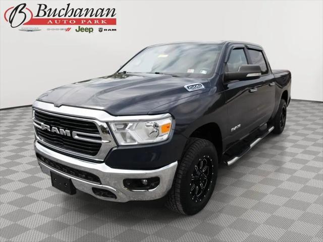 2019 Ram 1500 Big Horn/Lone Star Crew Cab 4x4 5'7" Box for sale in Waynesboro, PA