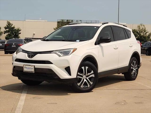 2018 Toyota RAV4 LE for sale in Rockwall, TX