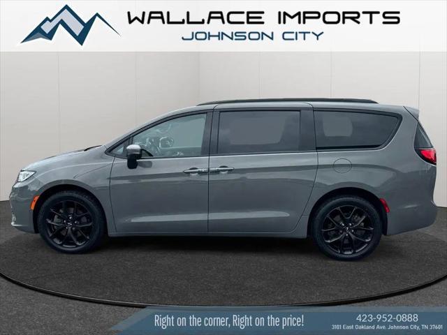 2023 Chrysler Pacifica Touring L AWD for sale in Johnson City, TN