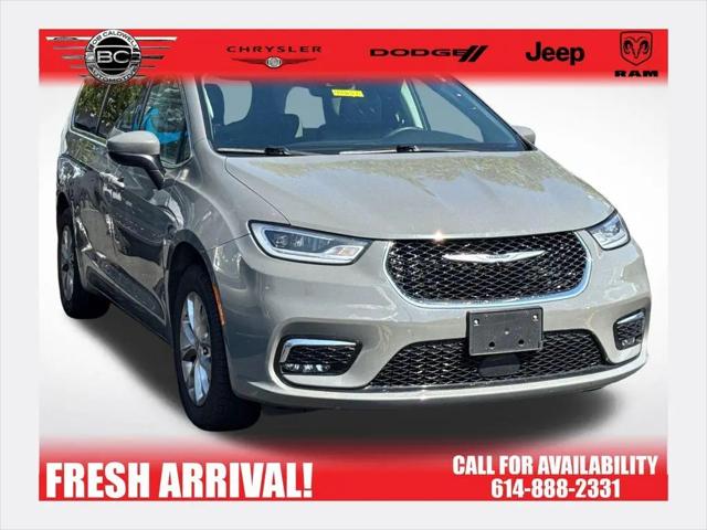 2023 Chrysler Pacifica Touring L AWD for sale near Columbus, OH