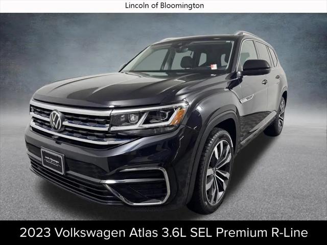 2023 Volkswagen Atlas 3.6L V6 SEL Premium R-Line for sale in Bloomington, MN