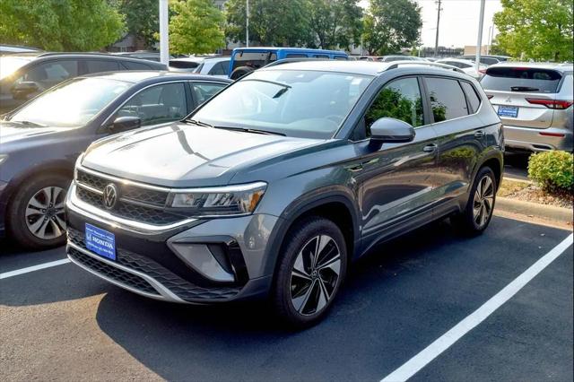 2023 Volkswagen Taos 1.5T SE for sale in Minneapolis, MN