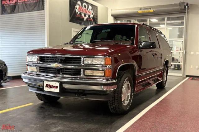 1995 Chevrolet Suburban Cheyenne for sale in Bismarck, ND