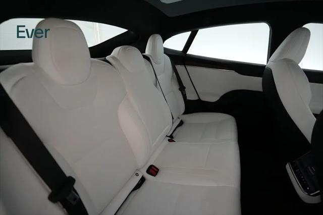 2024 Tesla Model S Long Range
