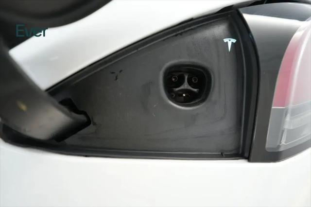 2024 Tesla Model S Long Range