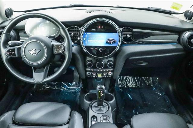 2024 MINI SE Hardtop Cooper