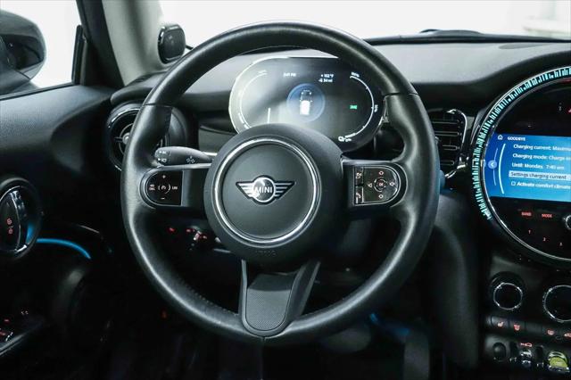2024 MINI SE Hardtop Cooper