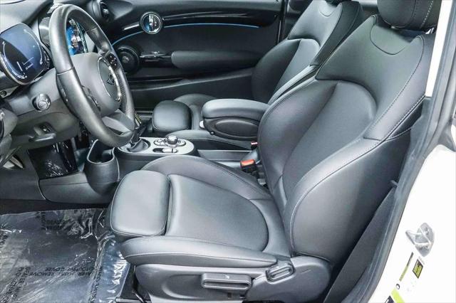 2024 MINI SE Hardtop Cooper