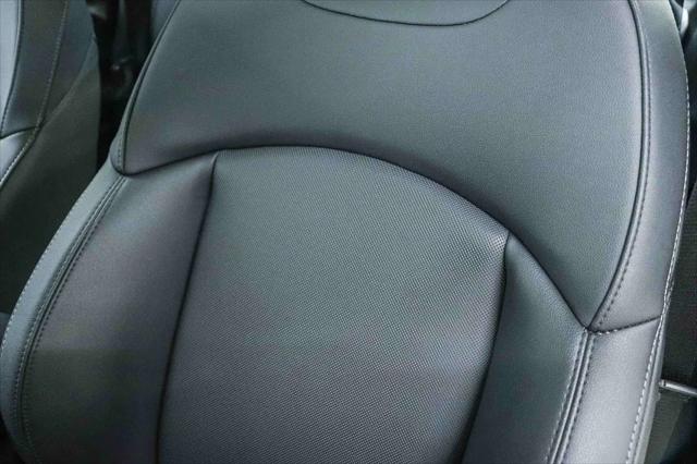 2024 MINI SE Hardtop Cooper