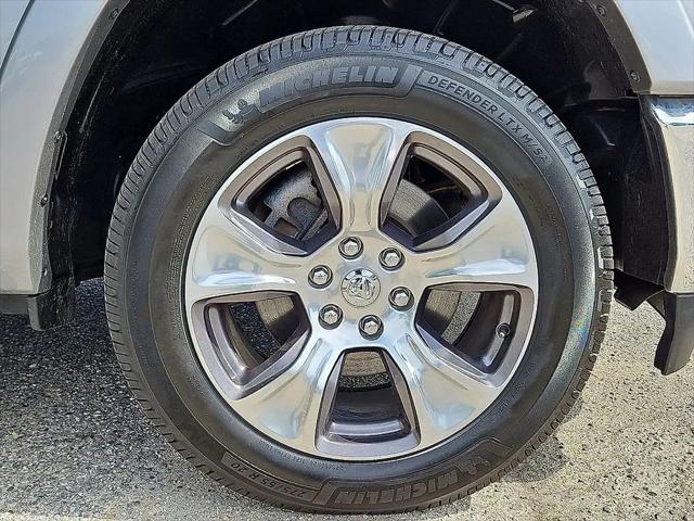 2020 Ram 1500 Laramie Crew Cab 4x4 57 Box