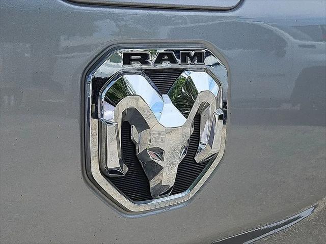 2020 Ram 1500 Laramie Crew Cab 4x4 57 Box
