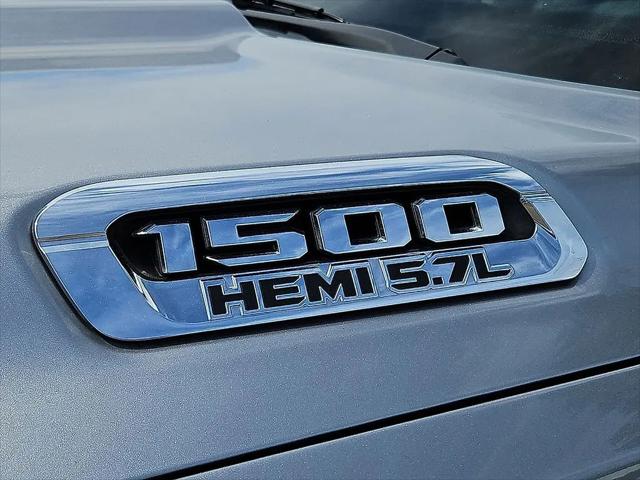 2020 Ram 1500 Laramie Crew Cab 4x4 57 Box