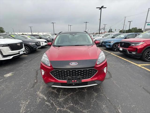 2020 Ford Escape Titanium Hybrid