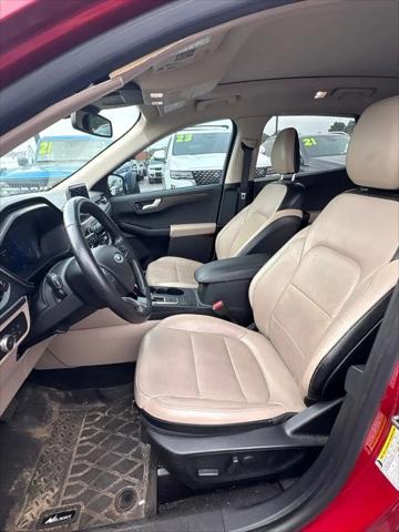 2020 Ford Escape Titanium Hybrid