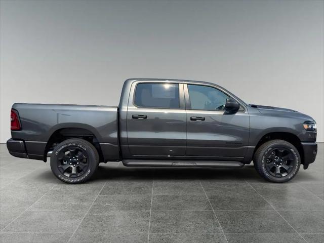 2026 Ram 1500 Express Crew Cab 4x4 57 Box