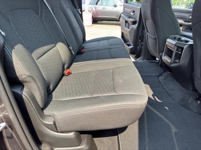 2026 Ram 1500 Express Crew Cab 4x4 57 Box