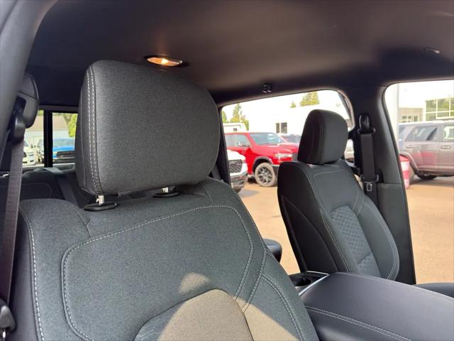 2026 Ram 1500 Express Crew Cab 4x4 57 Box