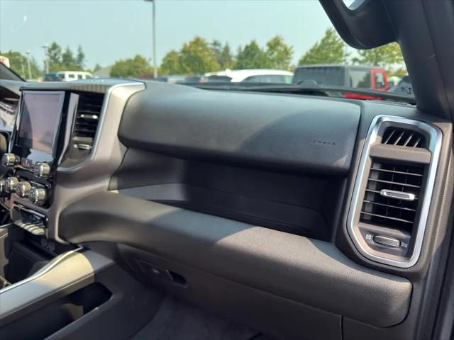 2026 Ram 1500 Express Crew Cab 4x4 57 Box