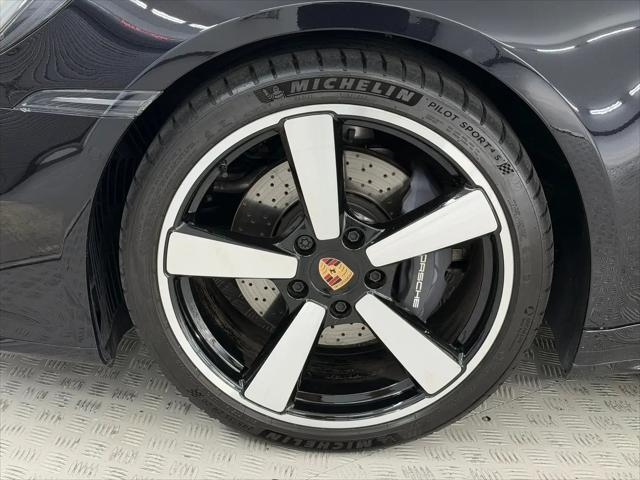 2026 Porsche 911 Carrera