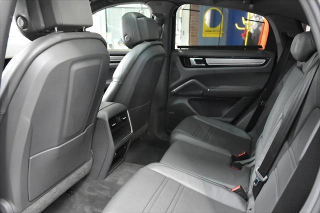 2020 Porsche Cayenne S