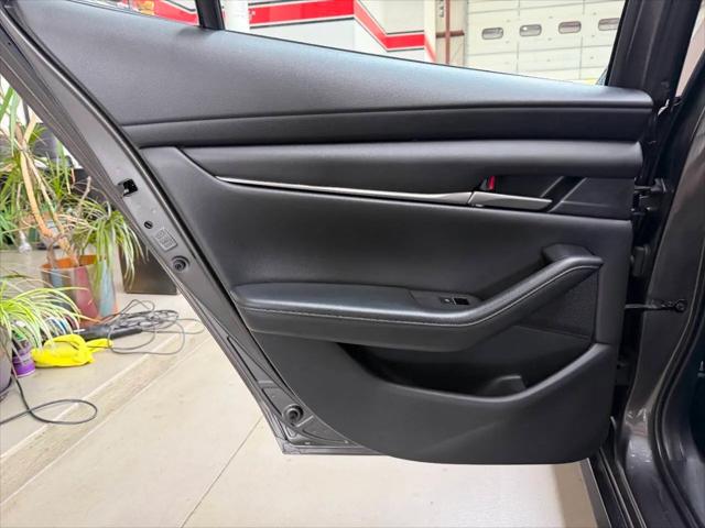 2021 Mazda Mazda3 Select