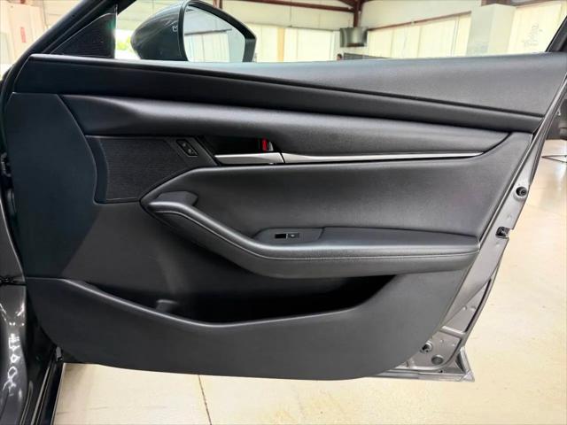 2021 Mazda Mazda3 Select