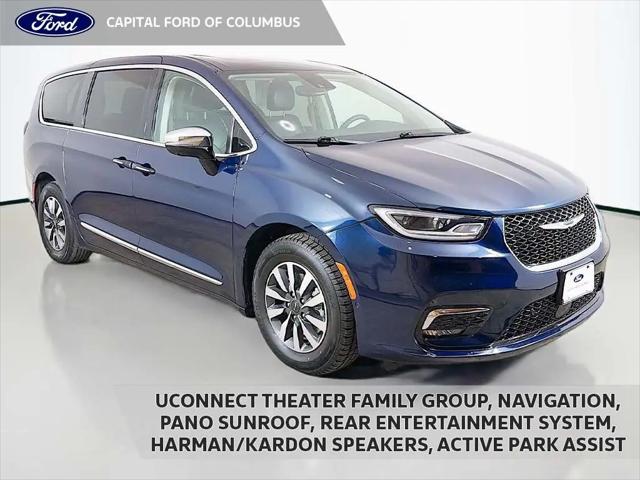 2023 Chrysler Pacifica Hybrid Limited for sale in Columbus, OH