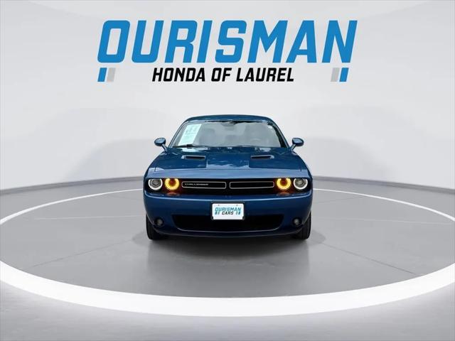 2021 Dodge Challenger SXT