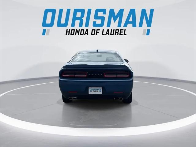 2021 Dodge Challenger SXT