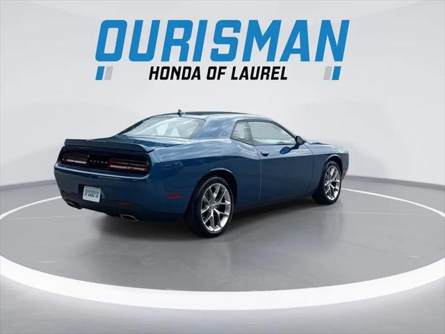 2021 Dodge Challenger SXT