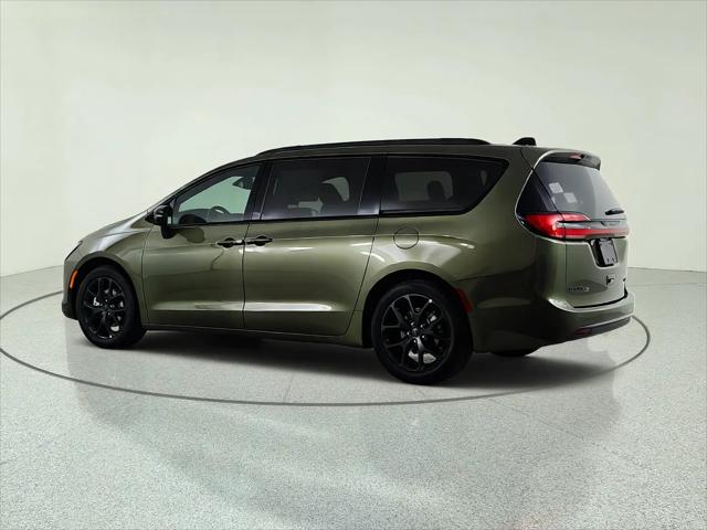 2027 Chrysler Pacifica Limited