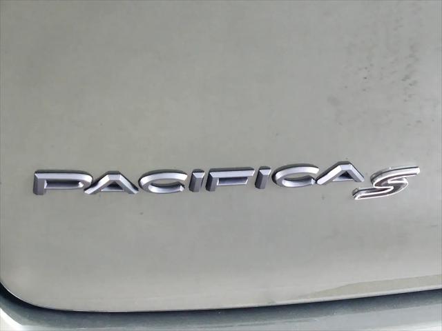 2027 Chrysler Pacifica Limited
