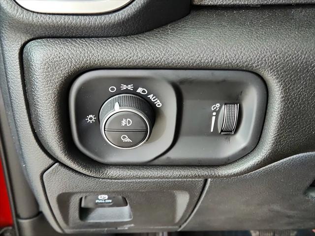 2026 Ram 1500 Express Crew Cab 4x4 57 Box