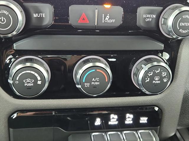 2026 Ram 1500 Express Crew Cab 4x4 57 Box